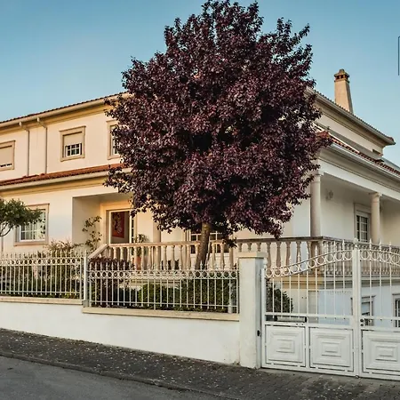 Quarto em Acomodações Particulares Casa Zeferina - Zeferina Family Leiria